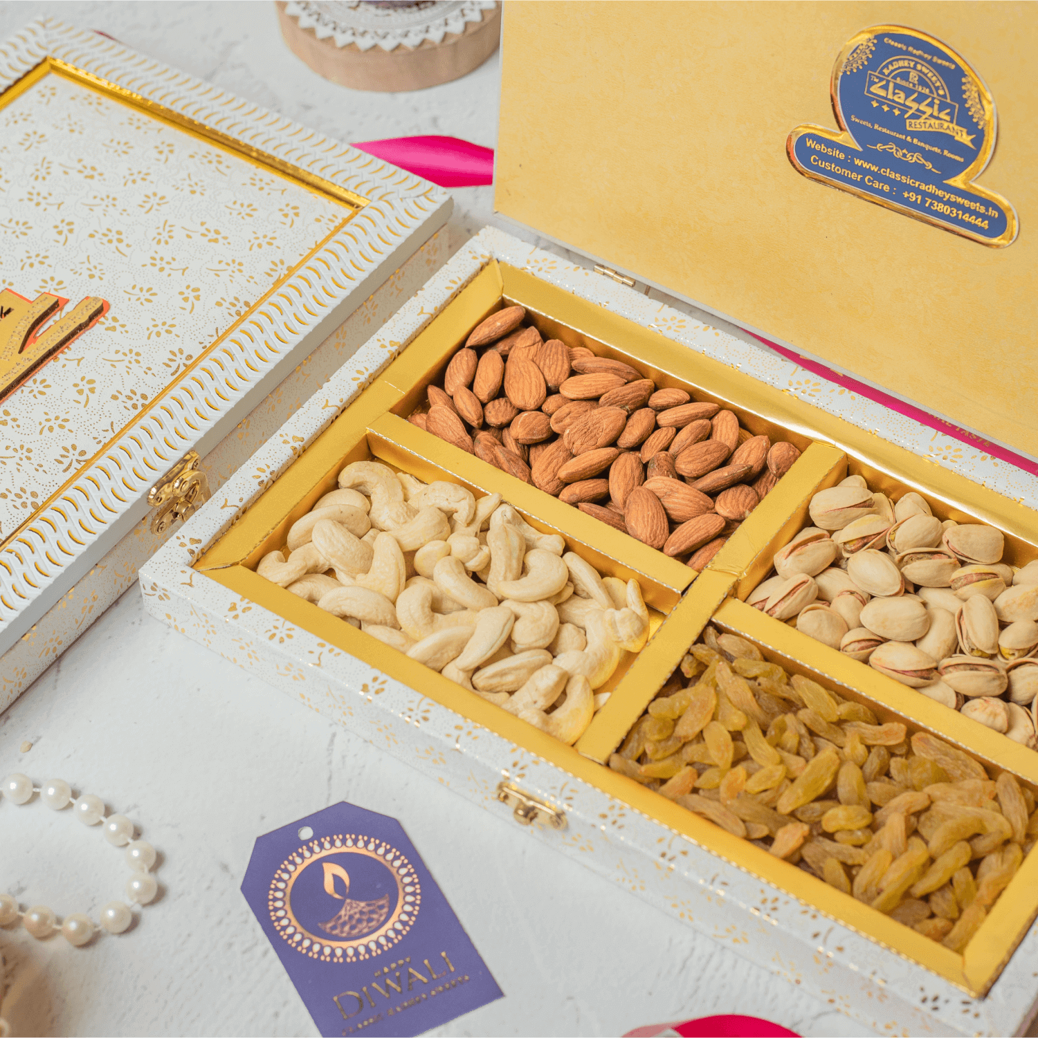 Classic White Dry Fruit Box